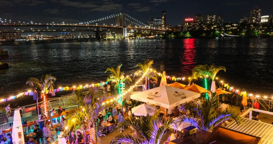 Where to Get the Best Photos on the Brooklyn Bridge?