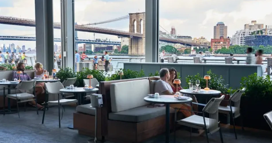 10 Best Cafes and Eateries near the Brooklyn Bridge